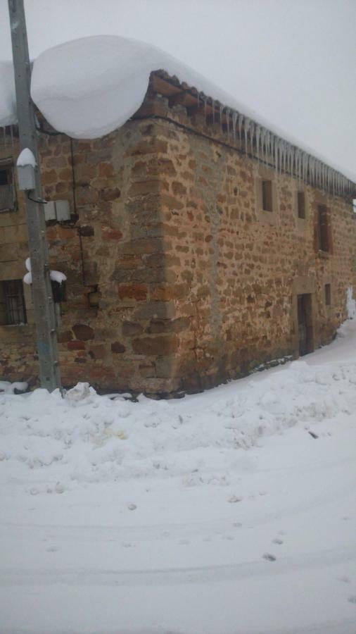 Bed and Breakfast Peñasalve Villamonico Exterior foto